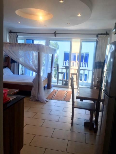 Bamburi Beach Studio Apartment B41 Экстерьер фото